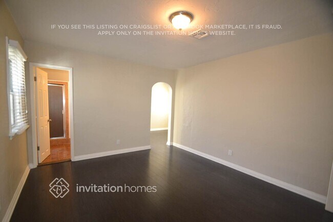 Foto del edificio - 720 E 67th St