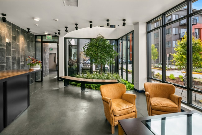 Foto del edificio - The Bond Apartments