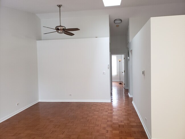 Foto del edificio - 74 Bedford Rd
