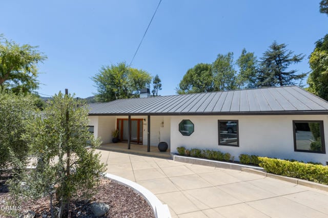 Building Photo - 1483 Arroyo View Dr