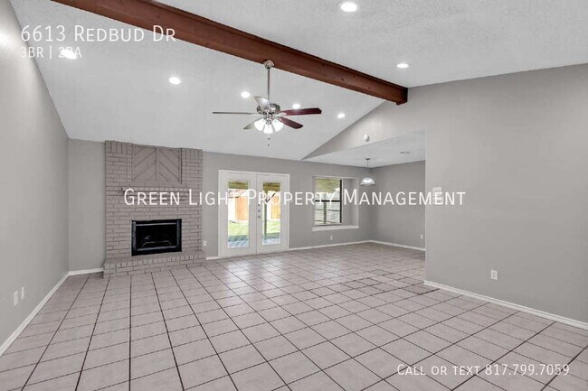 Foto del edificio - 6613 Redbud Dr