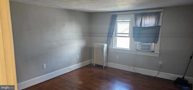 Foto del edificio - 2912 Hillcrest Ave