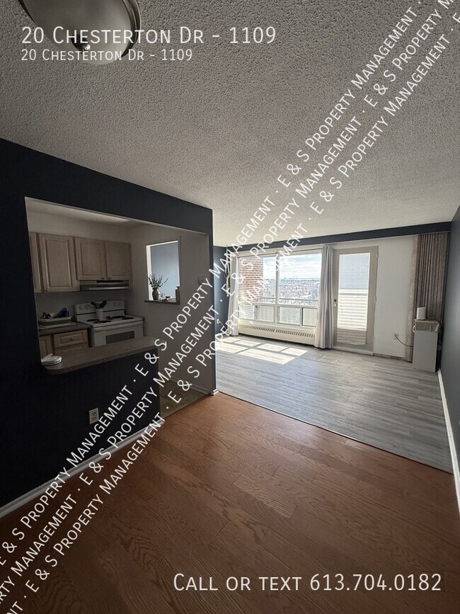 Photo du bâtiment - 20 Chesterton Dr