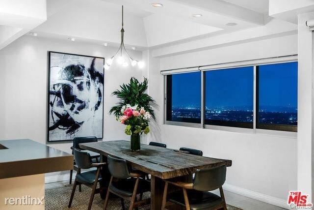 Building Photo - 10701 Wilshire Blvd