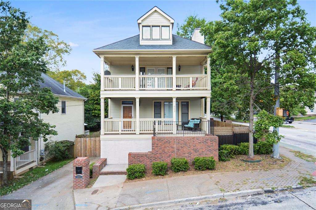 Foto principal - 663 Windsor St SW