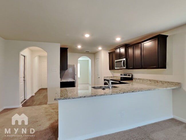 Building Photo - 12061 Latour Vly