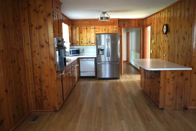 Foto del edificio - 1329 Winthorne Dr