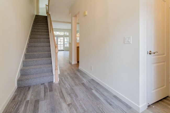 Building Photo - 11066 Portobelo Dr