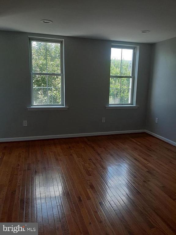 Foto del edificio - 1712 W Lombard St