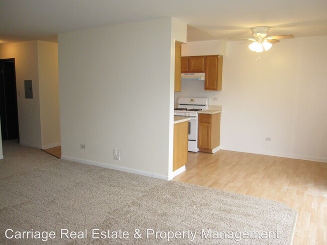 Building Photo - 1077 Dickens Way