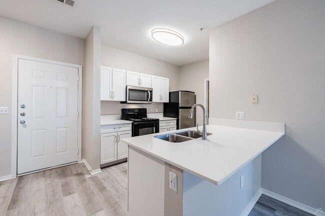 Building Photo - Arioso Apartments and Townhomes