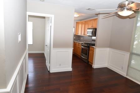 Building Photo - 21054 Parthenia St