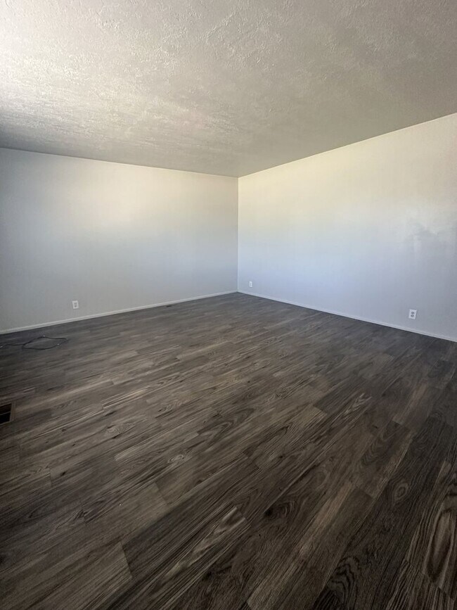 Foto del edificio - 5300 5300 S St