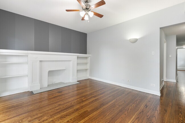 Building Photo - 1642 W Jonquil Terrace