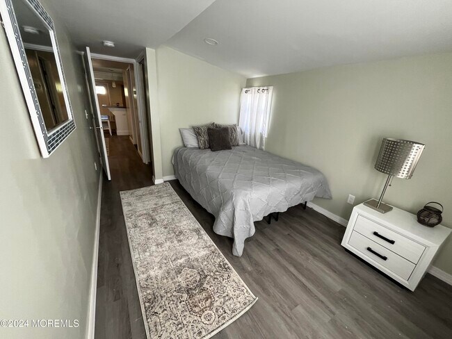 Foto del edificio - 636 Parkside Ave