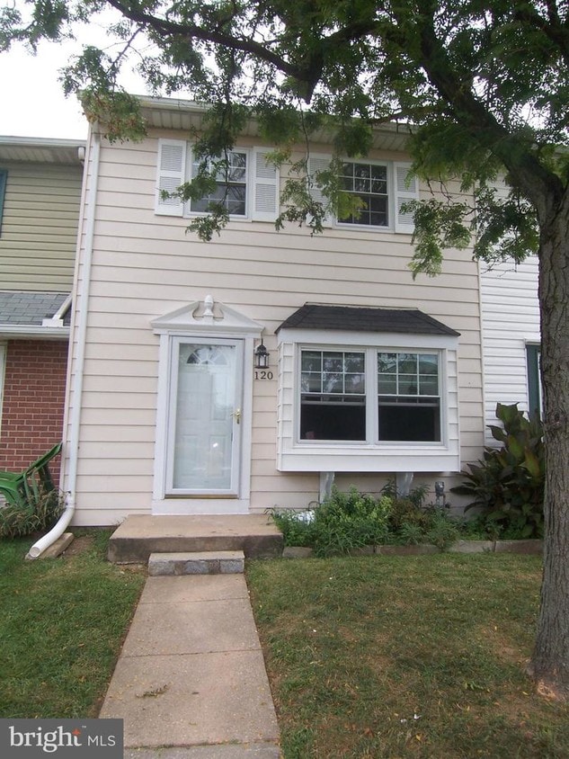 120 King Charles Cir, Rosedale, MD 21237 Townhome Rentals in Rosedale
