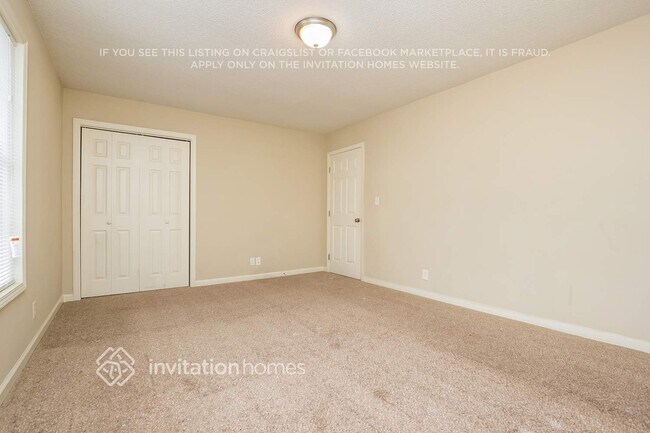 Building Photo - 1999 Sandbrook Ct SW