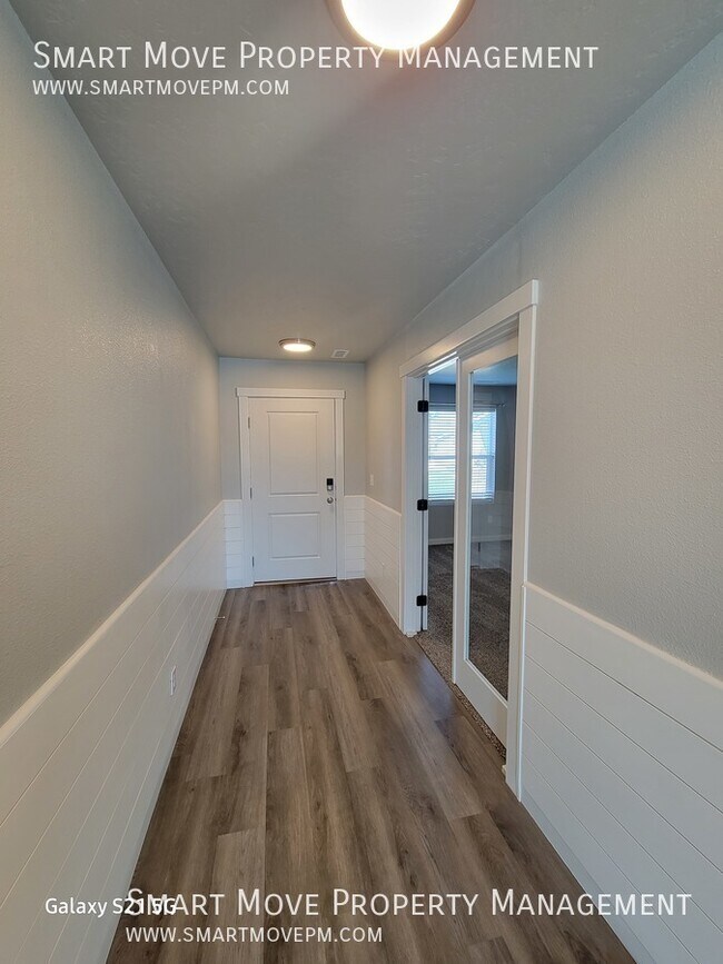 Foto del edificio - 6322 N Seacliff Ave
