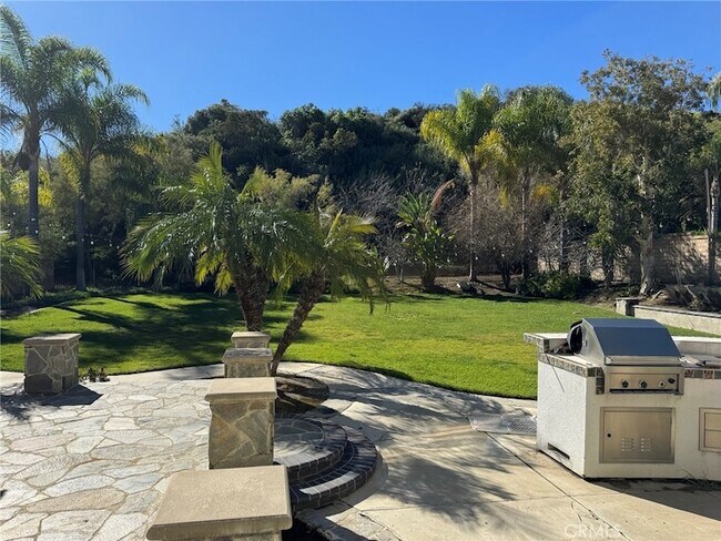 Foto del edificio - 1678 Honors Cir