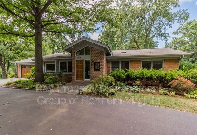 Building Photo - 3404 Mansfield Rd