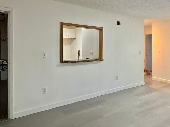 Building Photo - 8851 NW 119th St