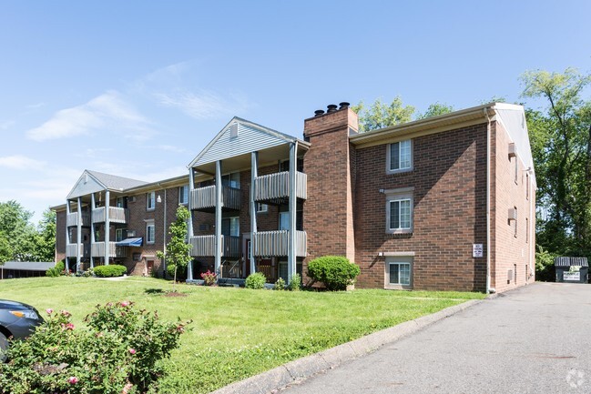 Building Photo - Shakertown Apartments