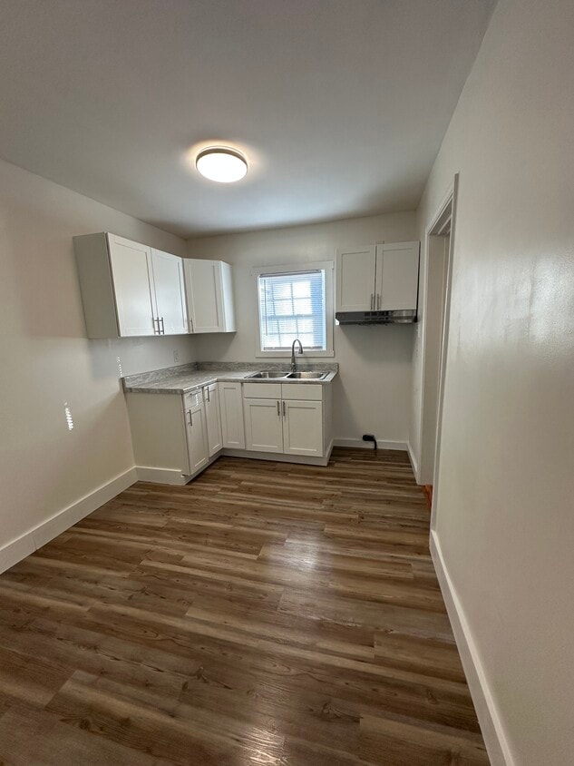 Foto principal - 221 Adamsville Ct