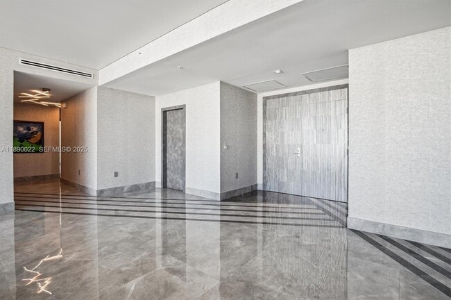 Building Photo - 330 Sunny Isles Blvd