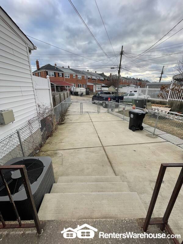Building Photo - 2236 Firethorn Rd