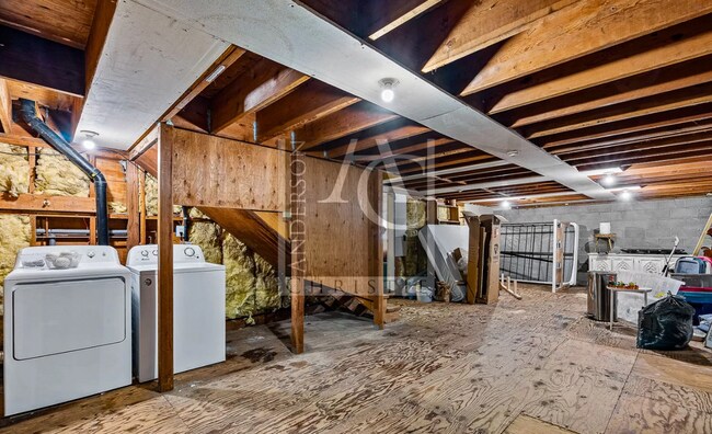 Building Photo - 114 Sawyer Circle