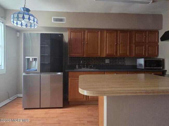 Foto del edificio - 2604 Dogwood Ct