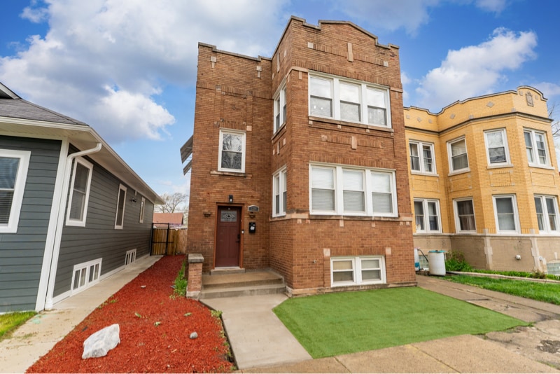 Photo - 5304 W Cornelia Ave