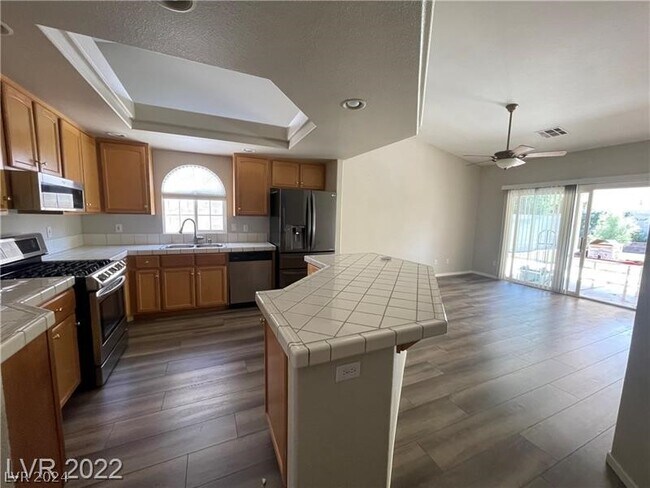 Foto del edificio - 9729 Driftwood Island Ct