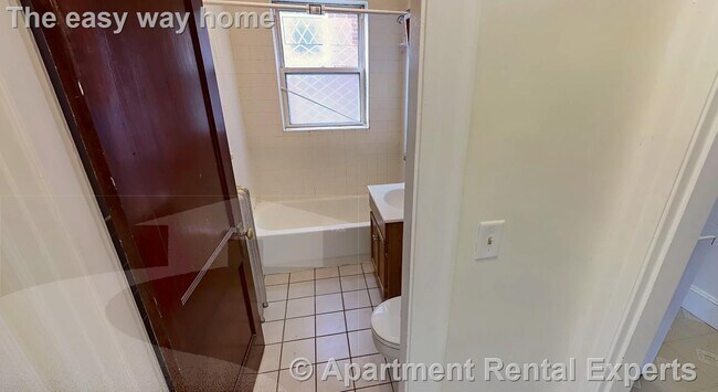 Foto del edificio - 163 Summer St