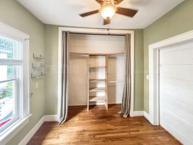Foto del edificio - 996 Rice St NW