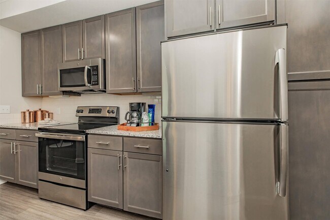 Foto del edificio - 3400 Louetta Rd