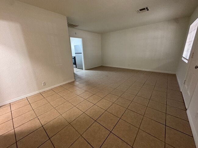 Foto del edificio - 1109 Hillside Pl