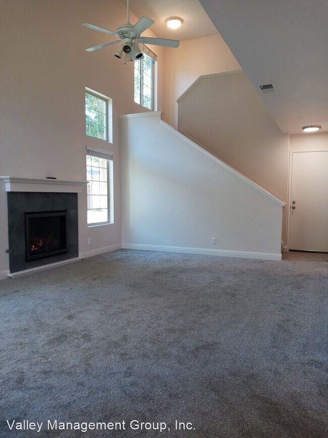 Foto del edificio - 2 br, 2.5 bath House - 1332 Greenwich Ct.