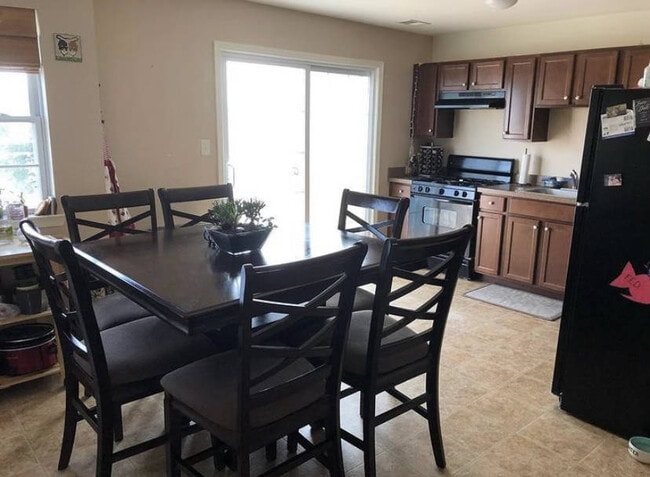 Building Photo - 18 Alerica Ln