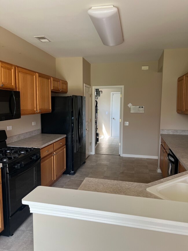 Building Photo - 13385 Rockton Trl