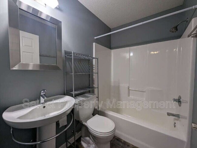 Foto del edificio - 5201 Willman Ln