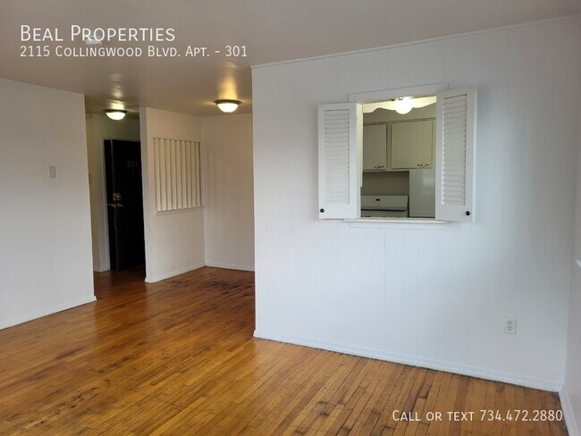 Foto del edificio - 2115 Collingwood Blvd