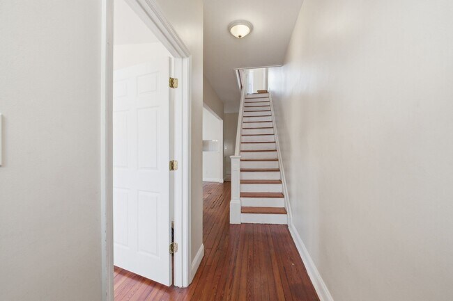 Photo - 720 Gresham Pl NW (Washington, DC) Townhome