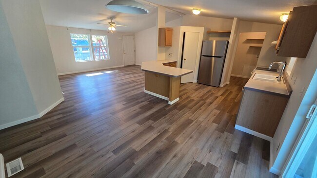 Foto del edificio - 178 Moonbeam Ln