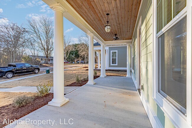 Foto del edificio - 3 br, 2 bath House - 111 Hemlock Drive