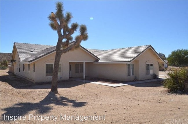 Building Photo - 57817 Buena Vista Dr