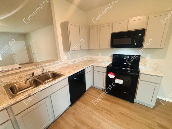 Building Photo - 4511 Olympic Dr