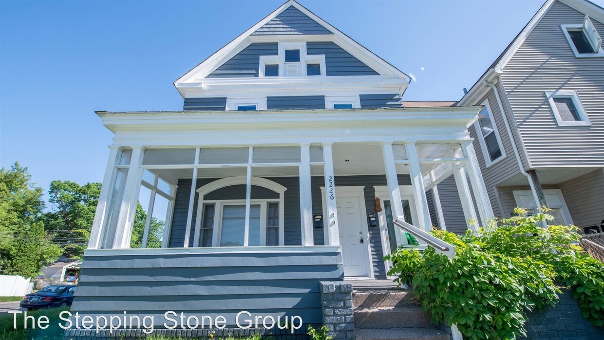 2226 Glenwood Ave, Minneapolis, MN 55405 Room for Rent in Minneapolis