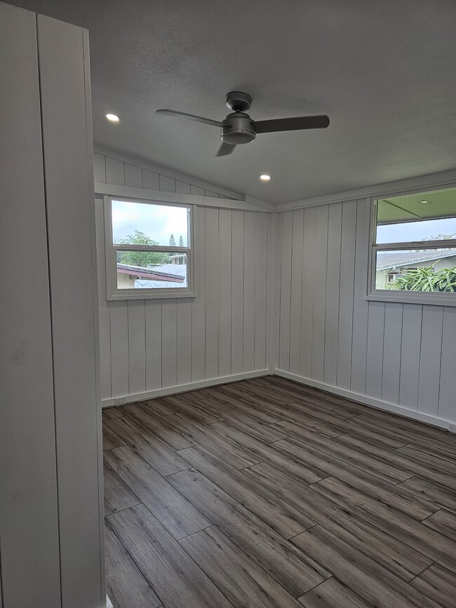 Foto del edificio - 95-230-230 Waipono St