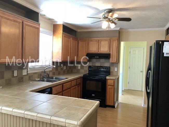 Building Photo - Gorgeous North Augusta Home with Pool